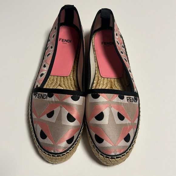 Fendi Geometric Pink and Black Espadrilles - Picture 2 of 8